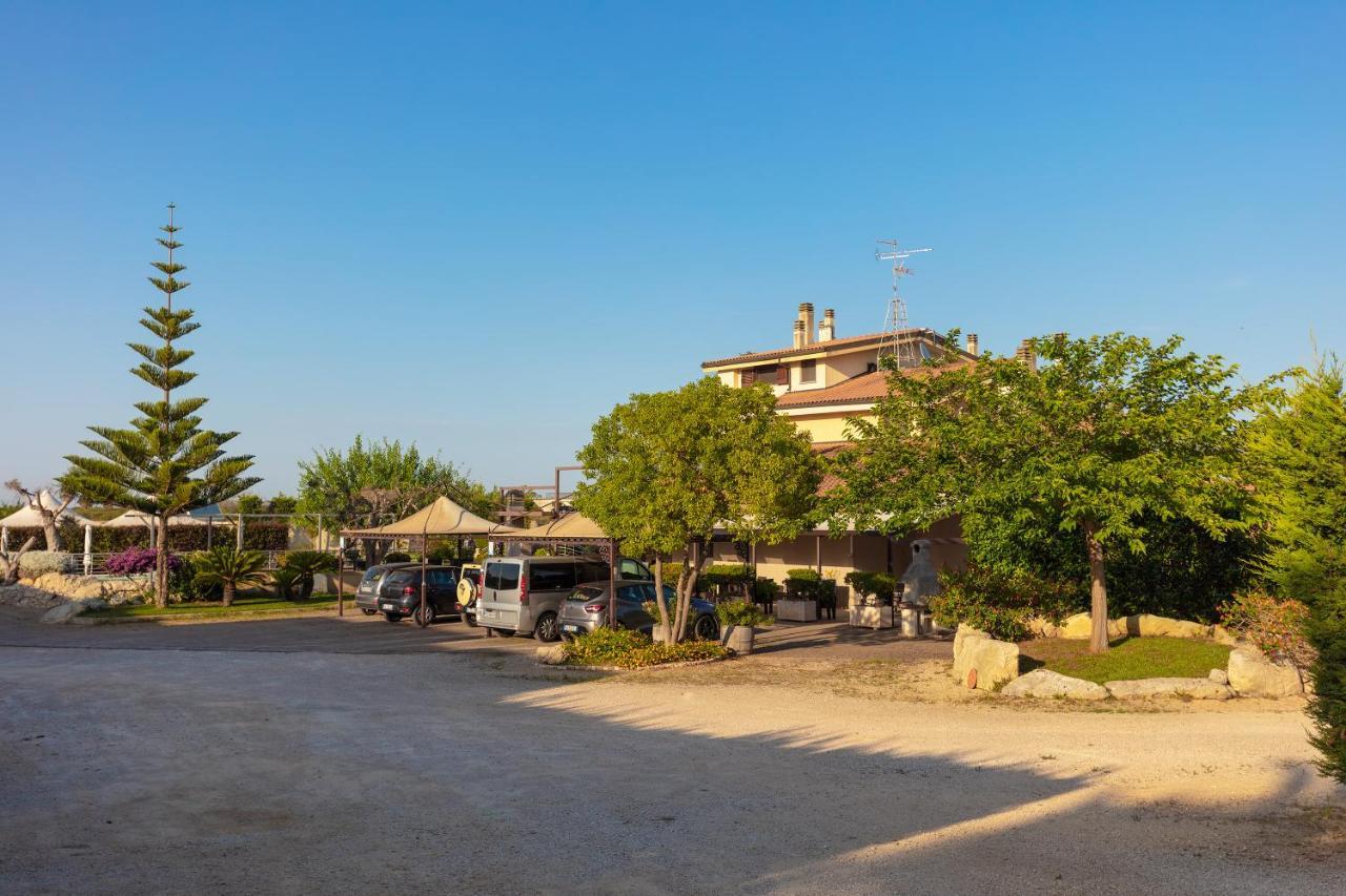 加尔迪尼迪马索住宿加早餐旅馆 莱切 外观 照片